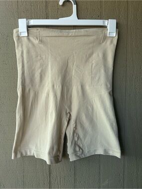 Shapermint 3XL Women's High-Waist Beige Shaping Shorts